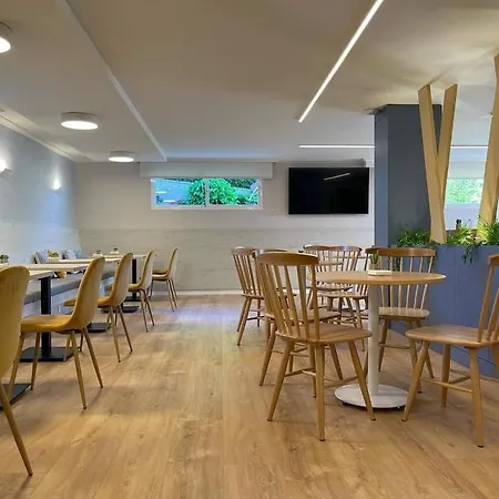 Residencia Cecilia Gasthuis 2*